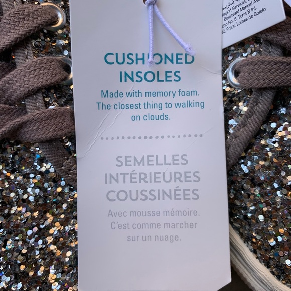 Old Navy SPARKLE Cushioned Shoes BNWT - Picture 6 of 9